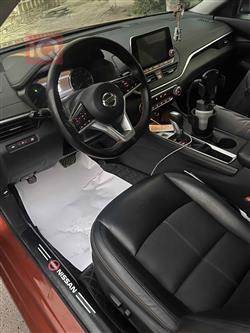 نیسان ئەلتیما